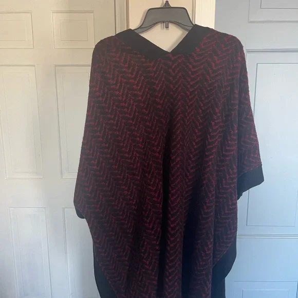 WHBM Ruana! - Picture 2 of 3